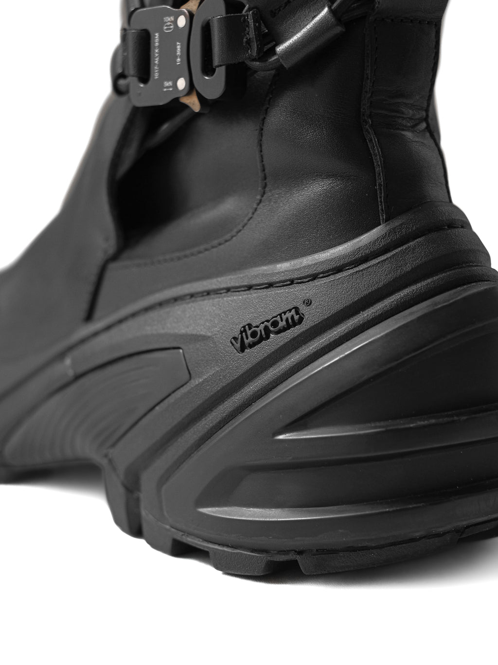 1017 ALYX 9SM BUCKLE BOOTS