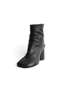 MAISON MARGIELA BLACK LEATHER TABI BOOTS 8CM HEELS