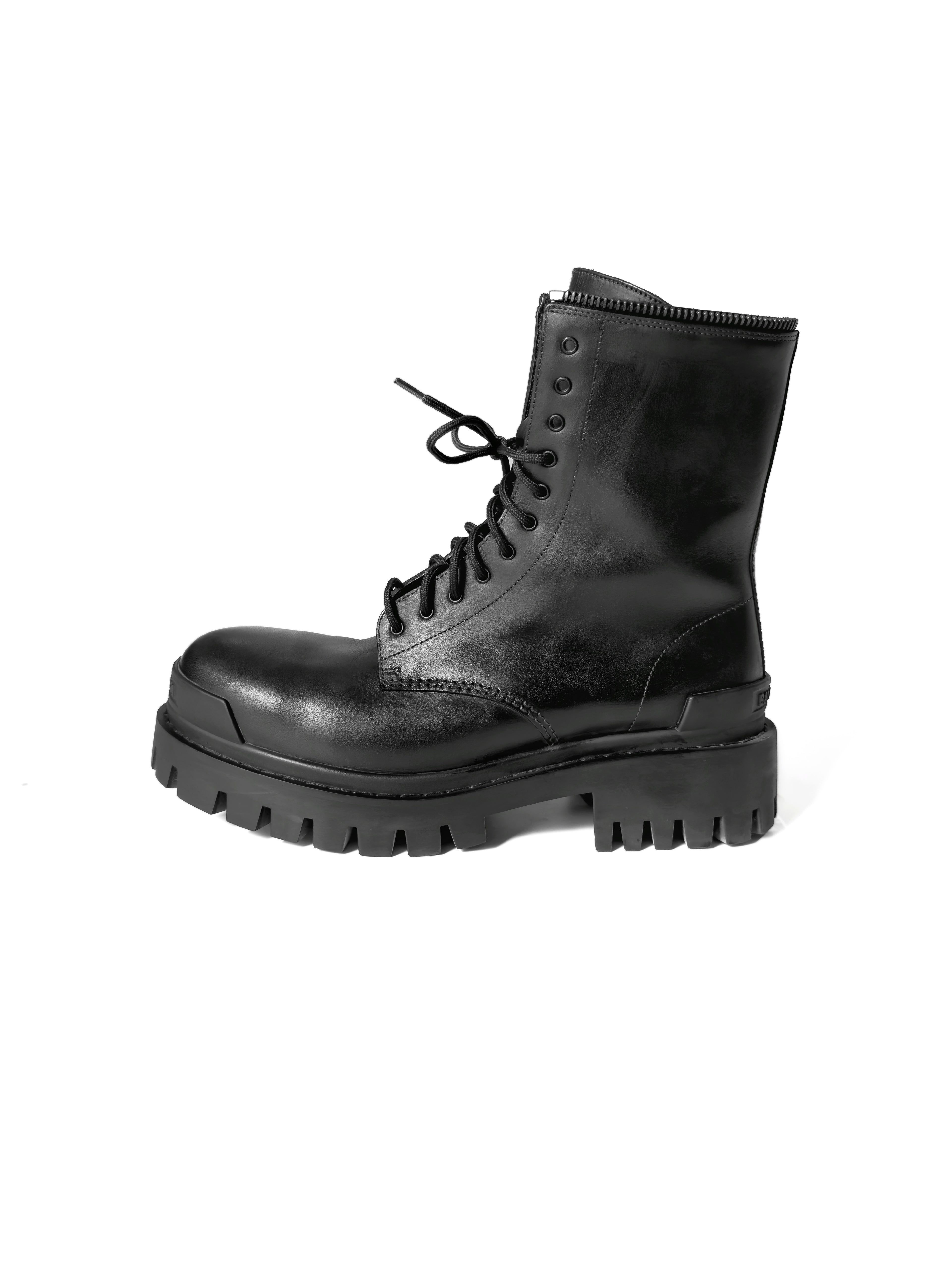 BALENCIAGA STRIKE ZIPPER BOOTS 2022