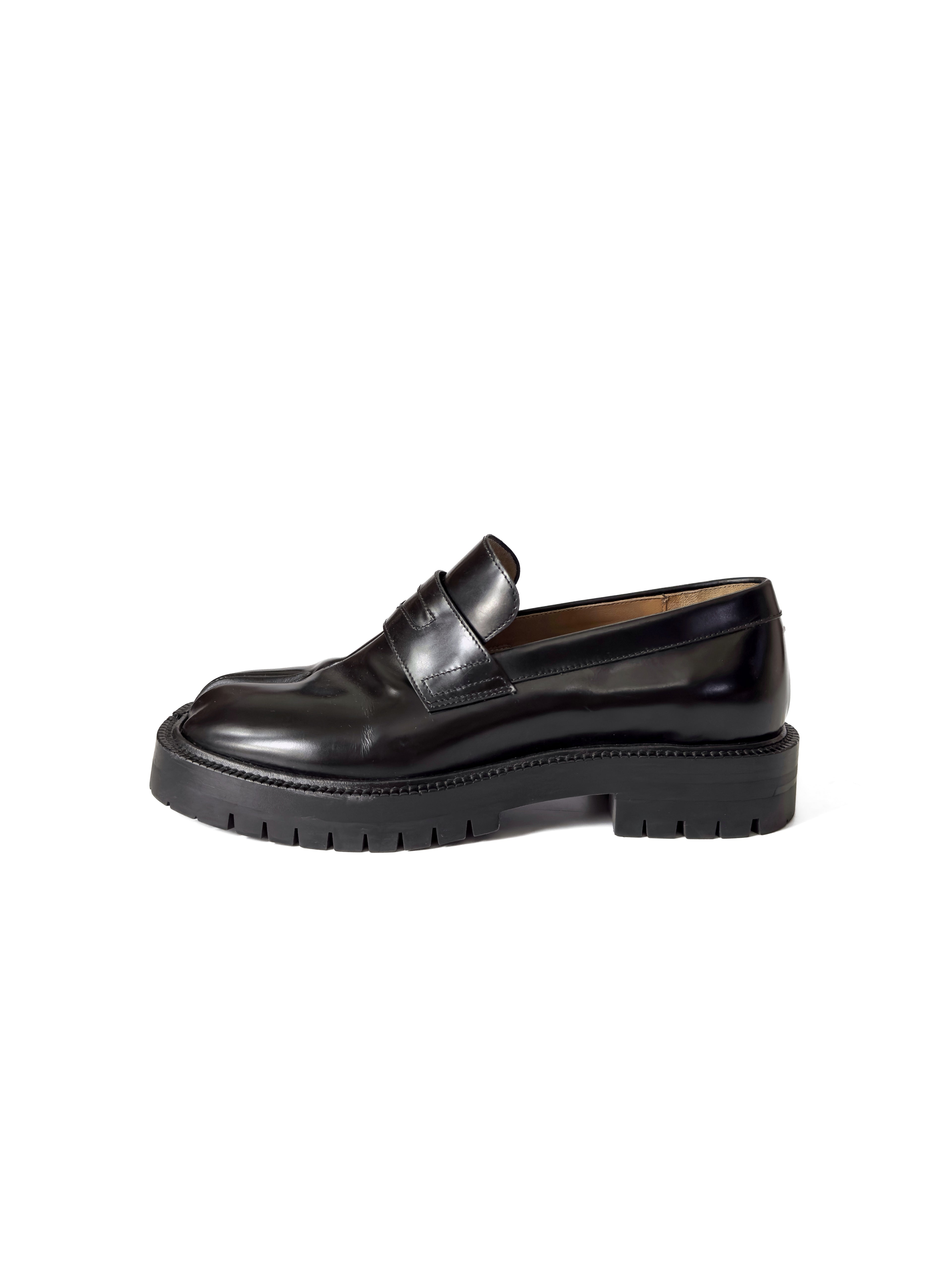 MAISON MARGIELA TABI FLATFORM LOAFER